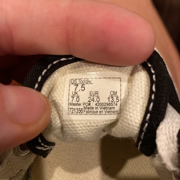 Toddler Vans Size 7.5 - Picture 4 of 4